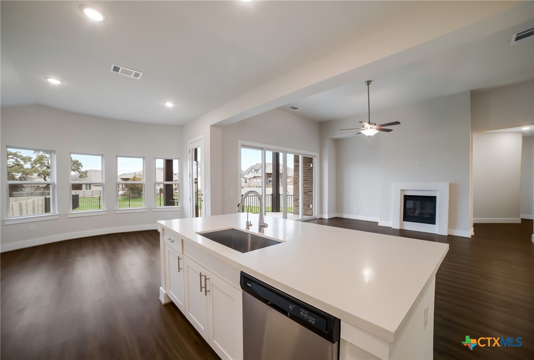 445 Chinkapin Trail Property Photo 11