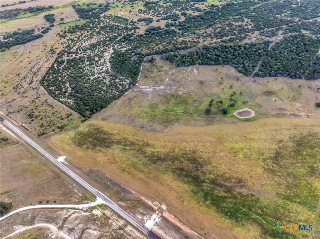 6902 Fm-1690 Property Photo 5