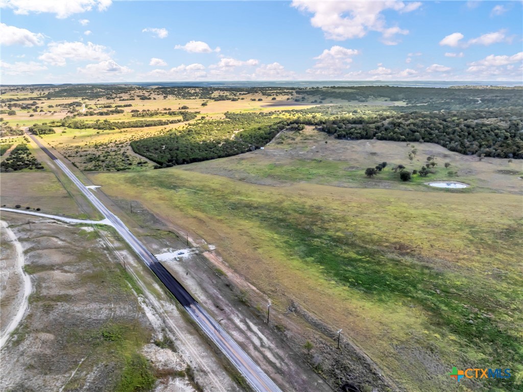 6902 Fm-1690 Property Photo 16