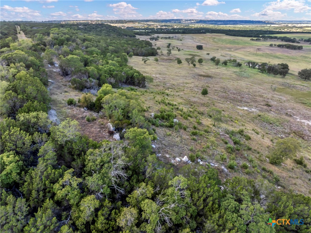 6902 Fm-1690 Property Photo 22