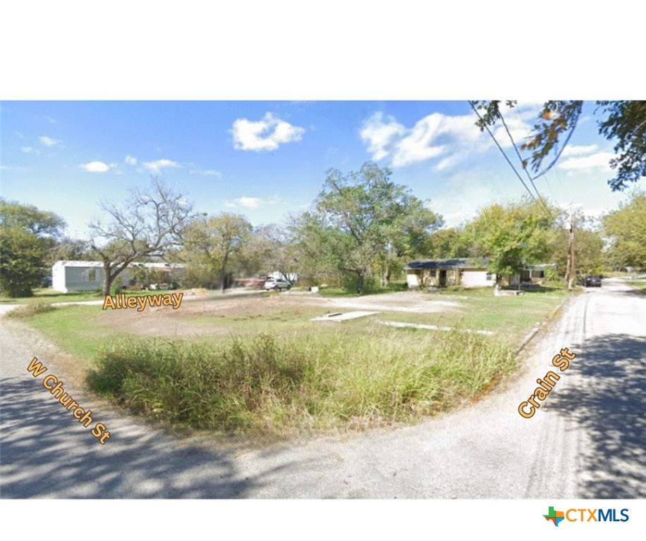 000 Crain Street Property Photo 2