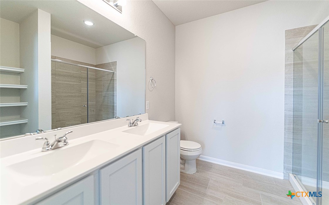 413 Lina Way Property Photo 9