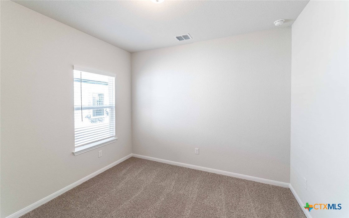 413 Lina Way Property Photo 10