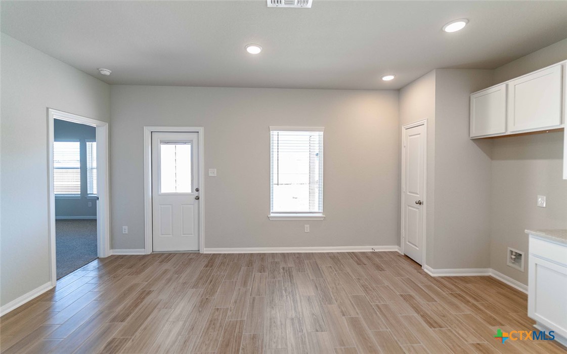 1208 Marvin Grove Property Photo 7