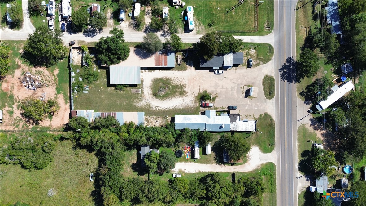 439 Fm 2604 Property Photo 5