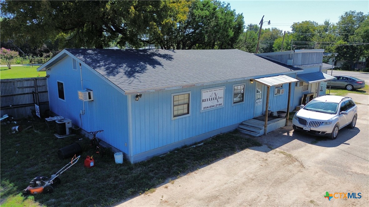 439 Fm 2604 Property Photo 9