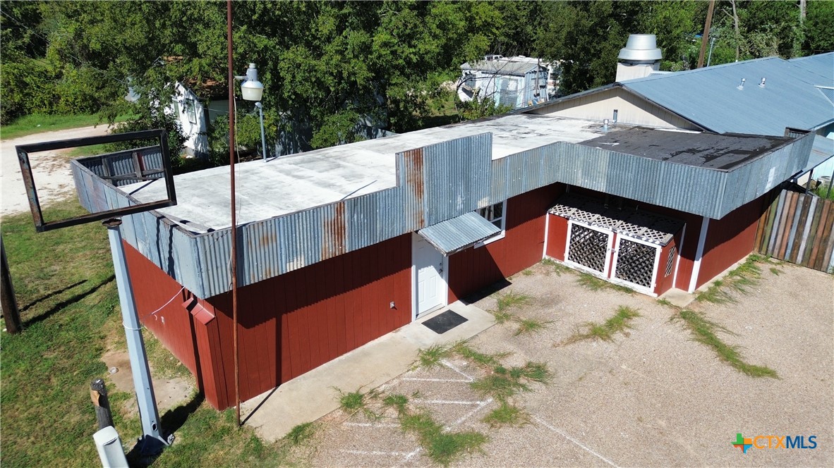 439 Fm 2604 Property Photo 11