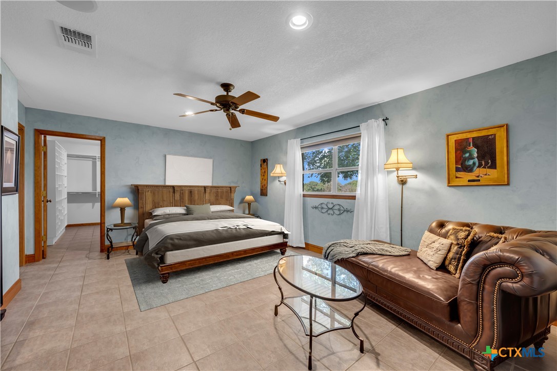 432 Painted Horse Trail Property Photo 18
