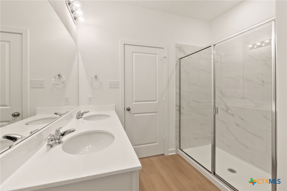 1321 Big Sky Road Property Photo 13