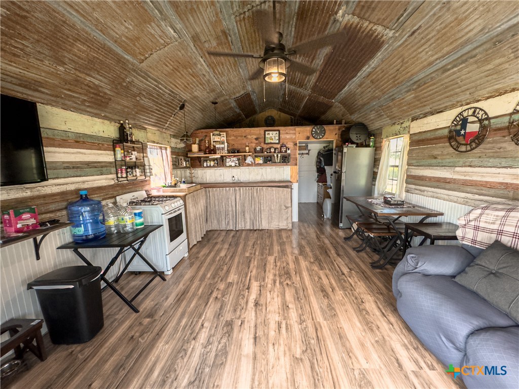394 Turkey Hollow Road Property Photo 3