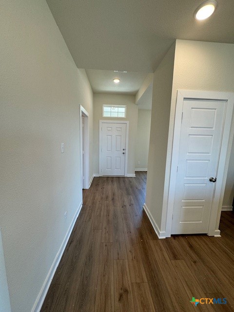 935 James Parker Circle Property Photo 8