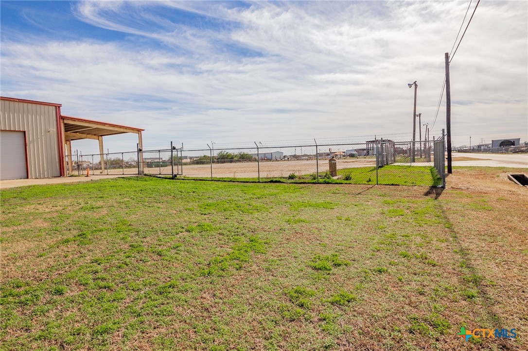 8331 Lone Tree Road Property Photo 19