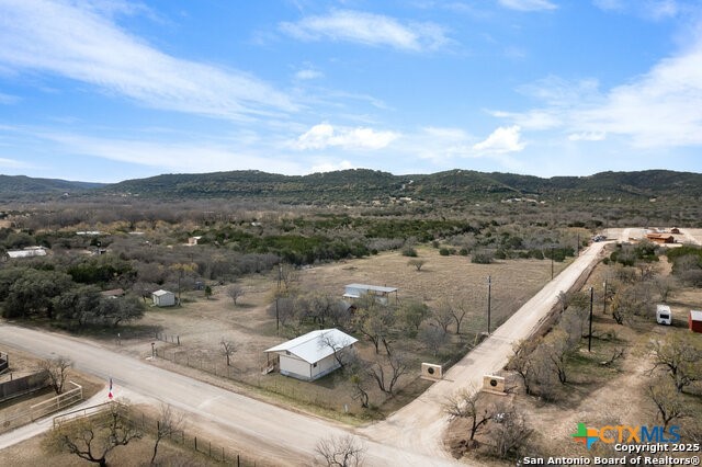 831 County Road 350 Property Photo 8
