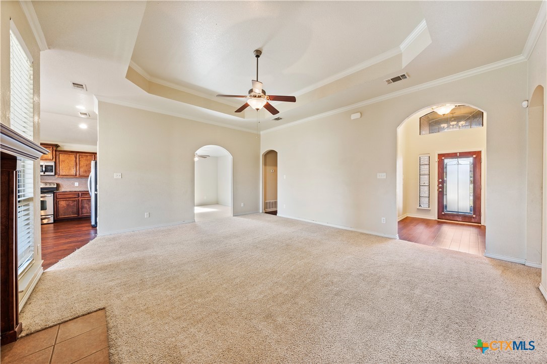 1216 Hummingbird Road Property Photo 5