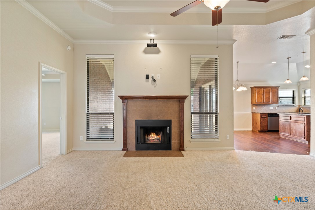 1216 Hummingbird Road Property Photo 9