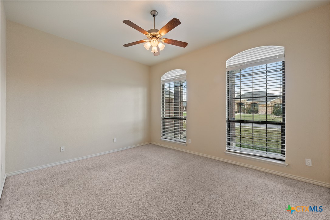 1216 Hummingbird Road Property Photo 34