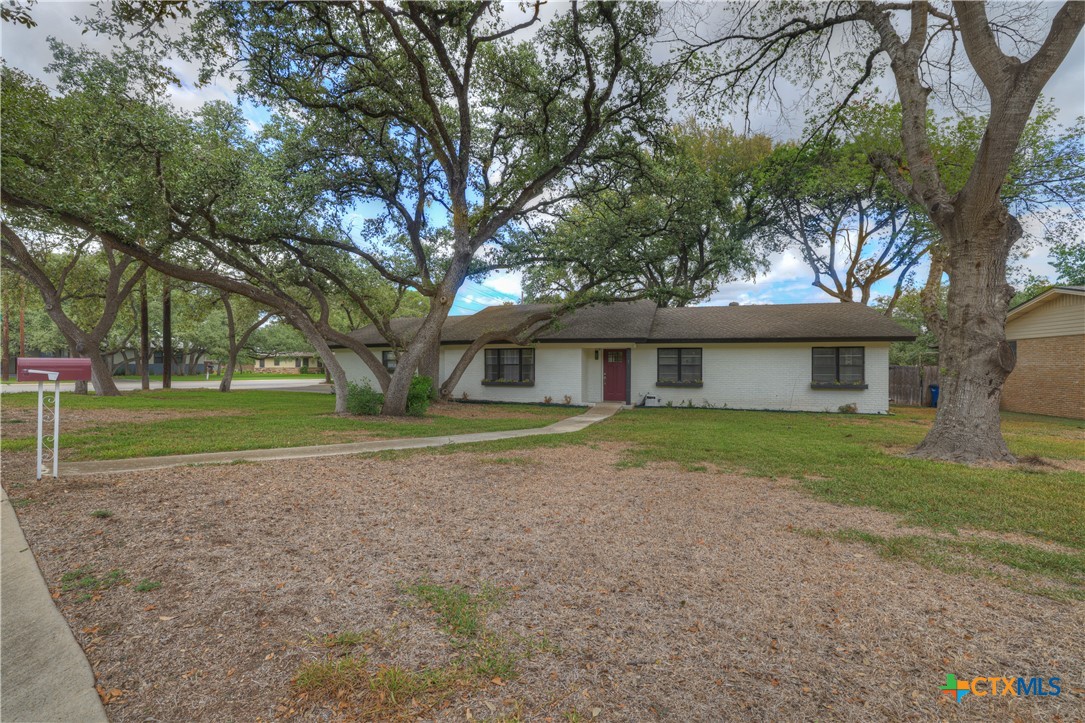1 Mission Drive Property Photo 7