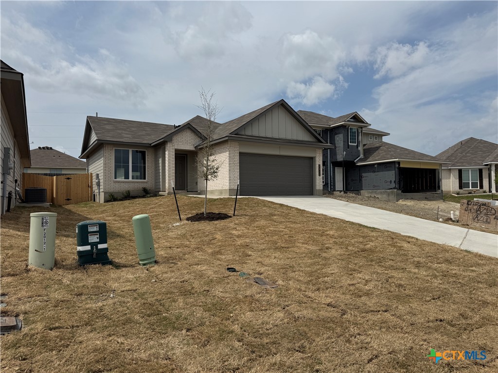 2012 Meridian Loop Property Photo 2