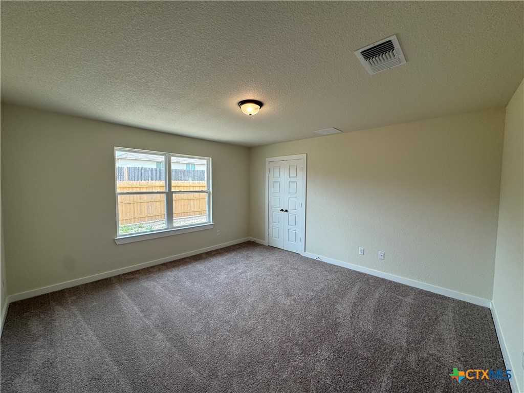 2012 Meridian Loop Property Photo 13
