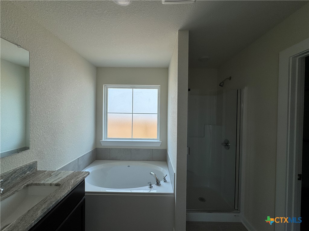 2012 Meridian Loop Property Photo 15