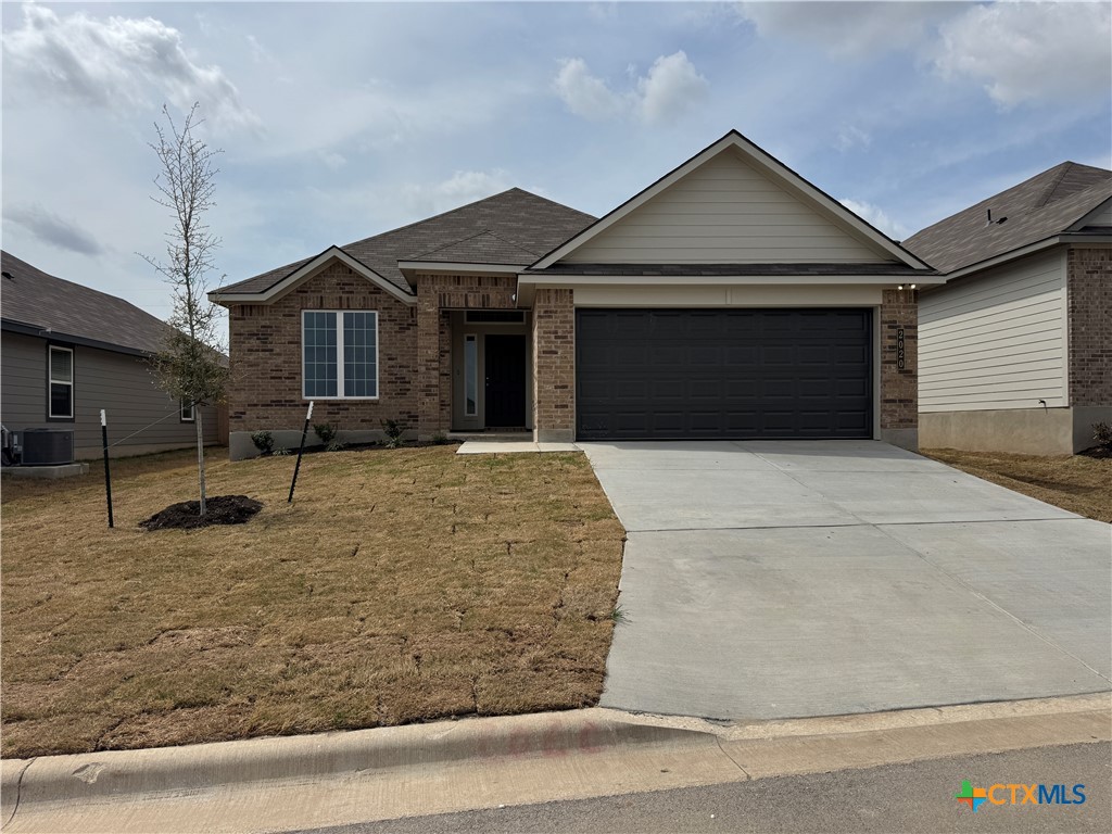 2020 Meridian Loop Property Photo 1