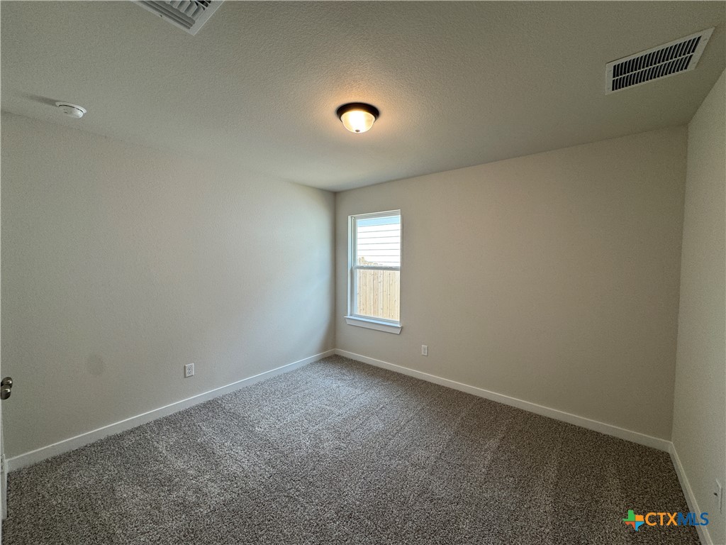 2020 Meridian Loop Property Photo 11