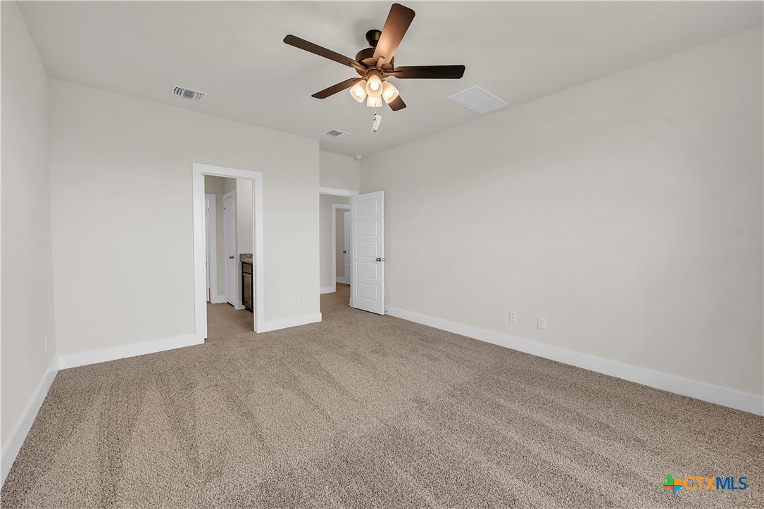 715 Seven Springs Drive Property Photo 11