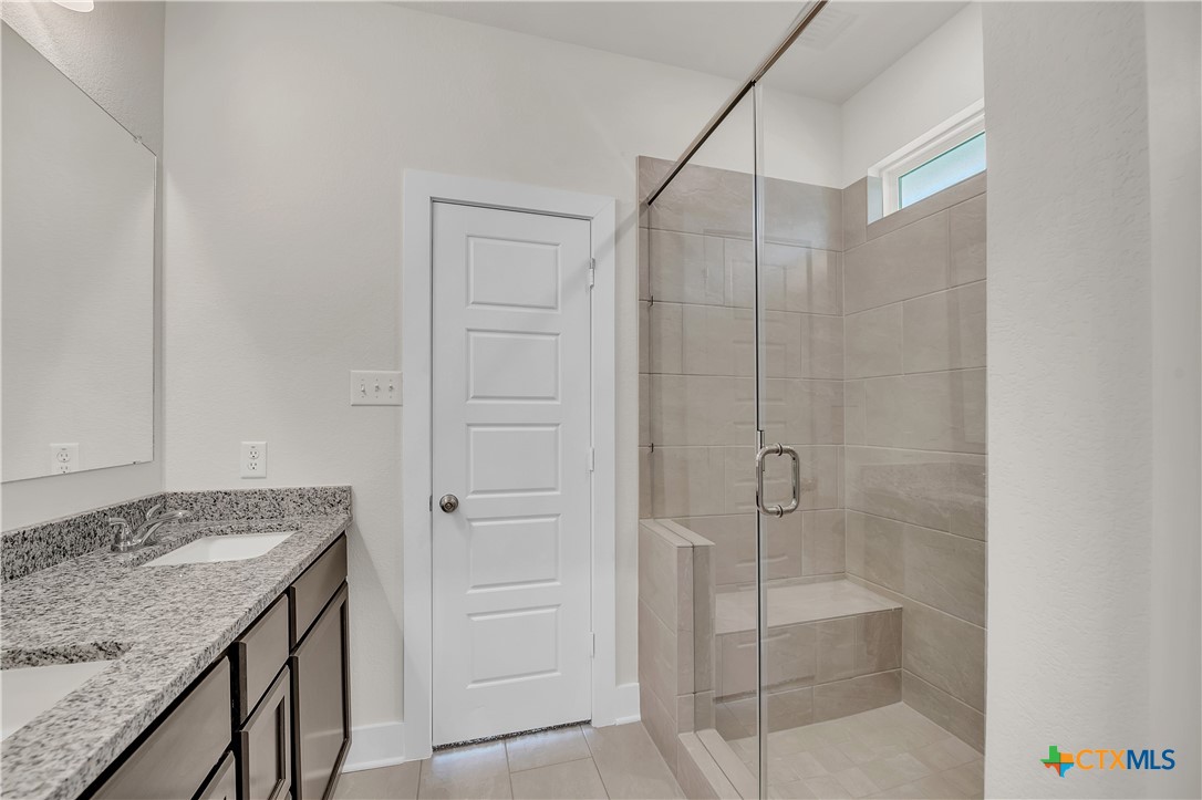 715 Seven Springs Drive Property Photo 13