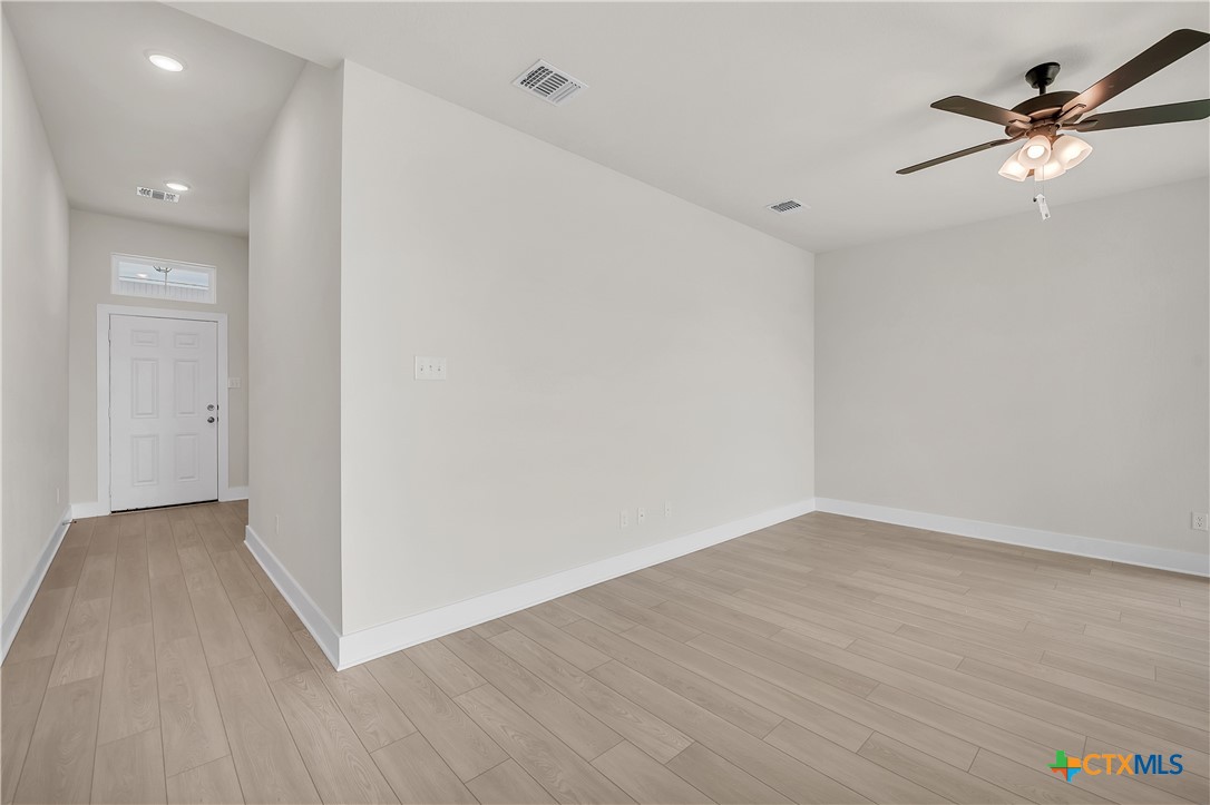 715 Seven Springs Drive Property Photo 25