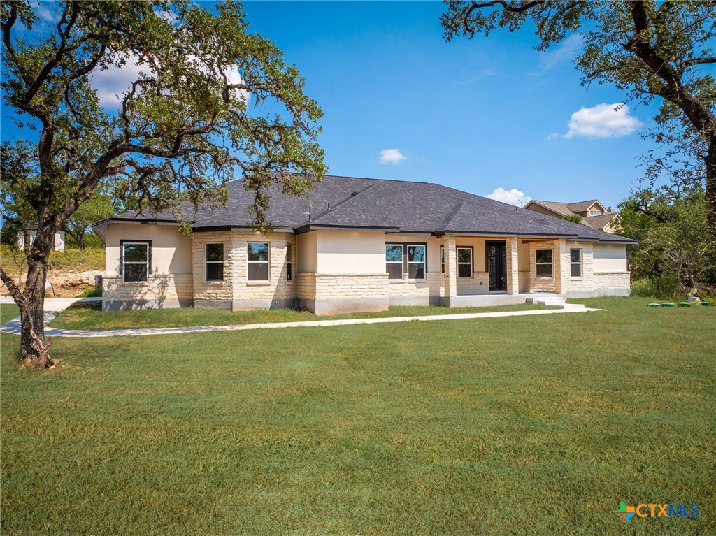 1522 Shady Hollow Property Photo 1