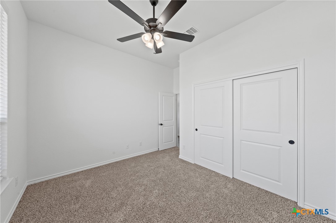 7915 Autumnwood Lane Property Photo 6