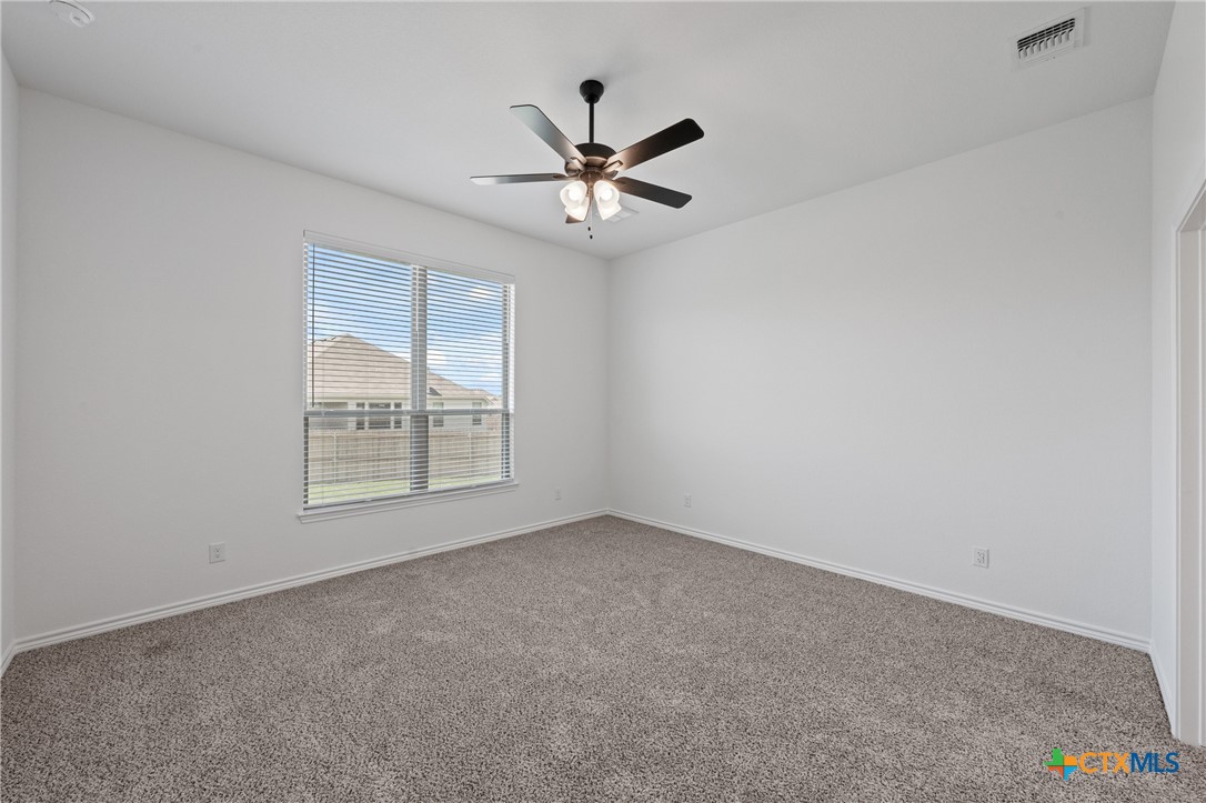 7915 Autumnwood Lane Property Photo 24