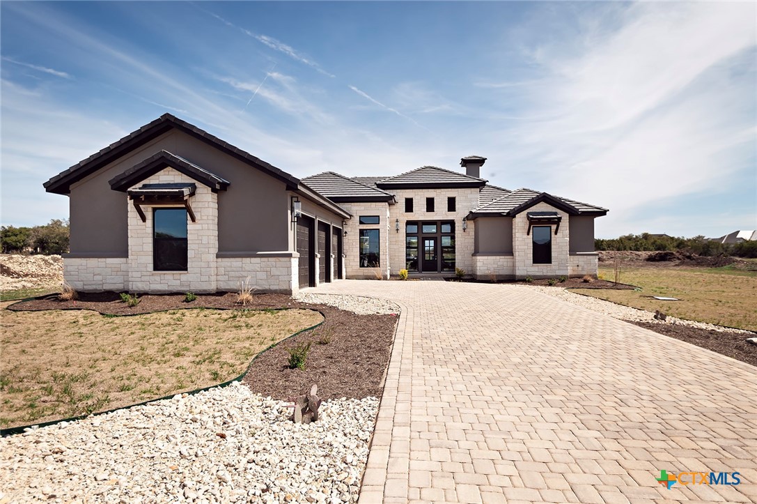 212 Saddle Springs Drive Property Photo