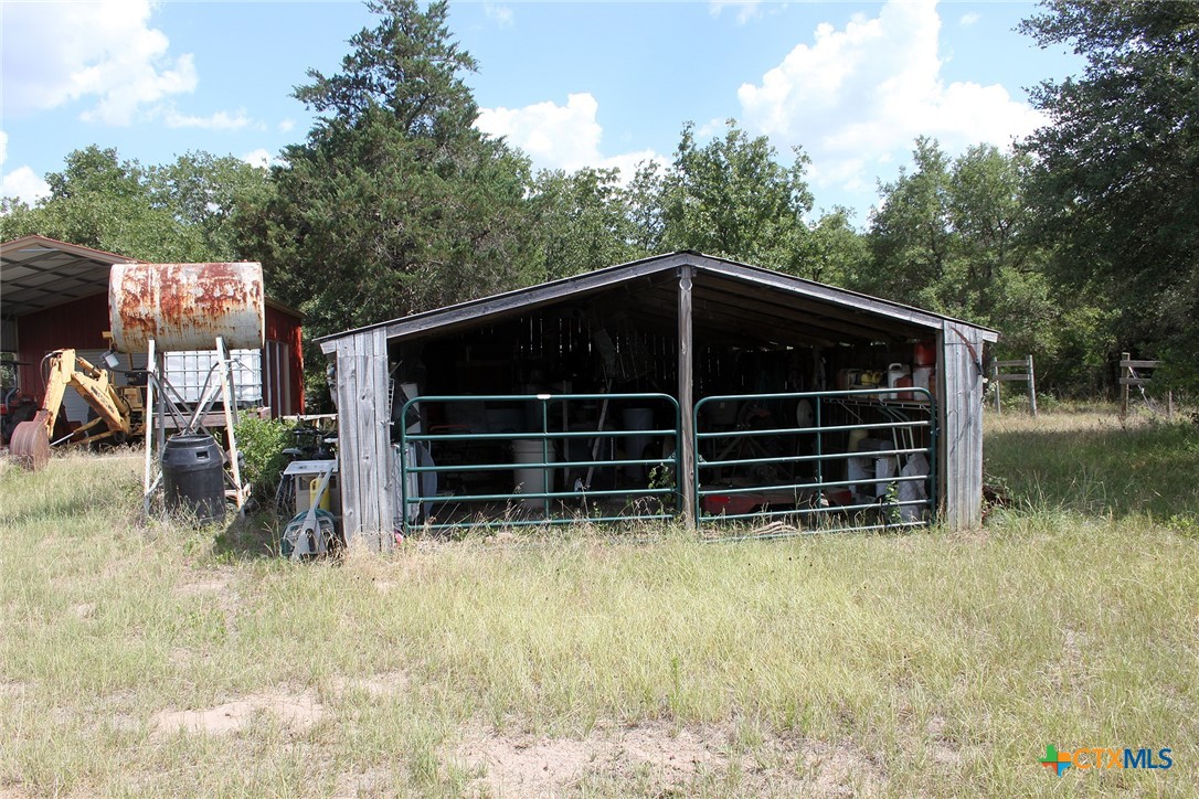 720 Green Acre Drive Property Photo 7