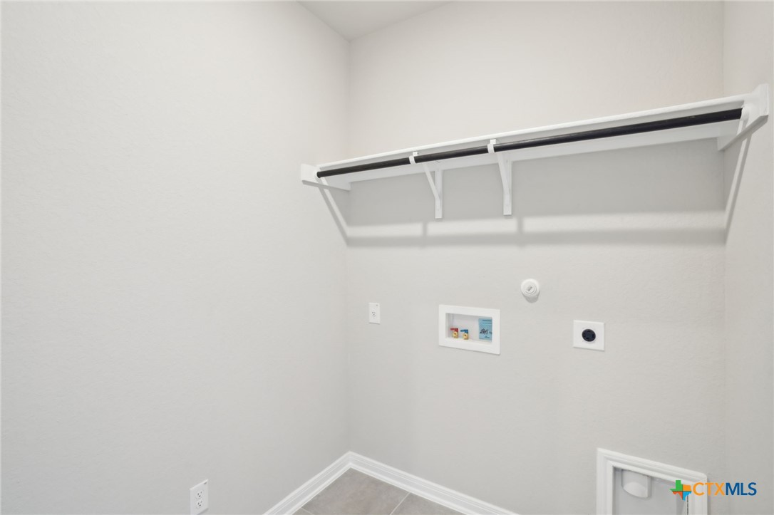 3054 Charyn Way Property Photo 15