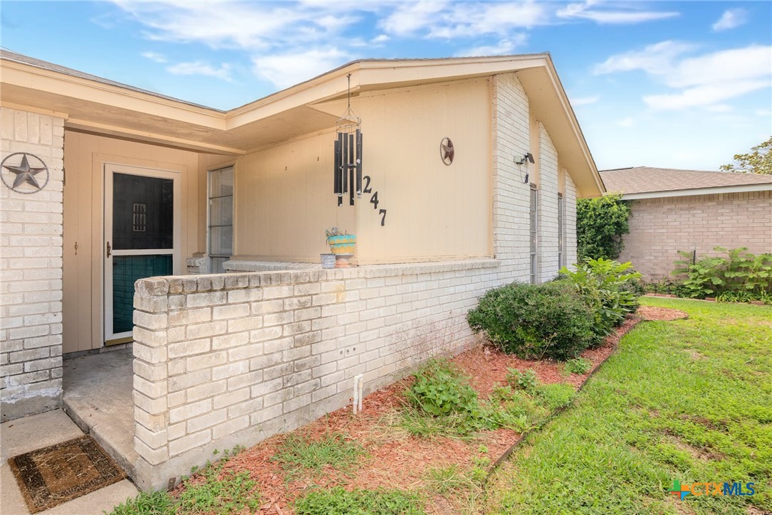 247 Goldenrod Avenue Property Photo 3