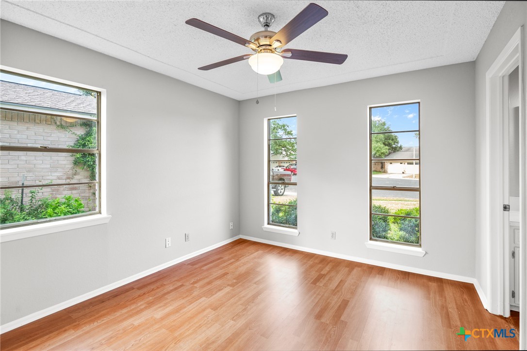 247 Goldenrod Avenue Property Photo 14