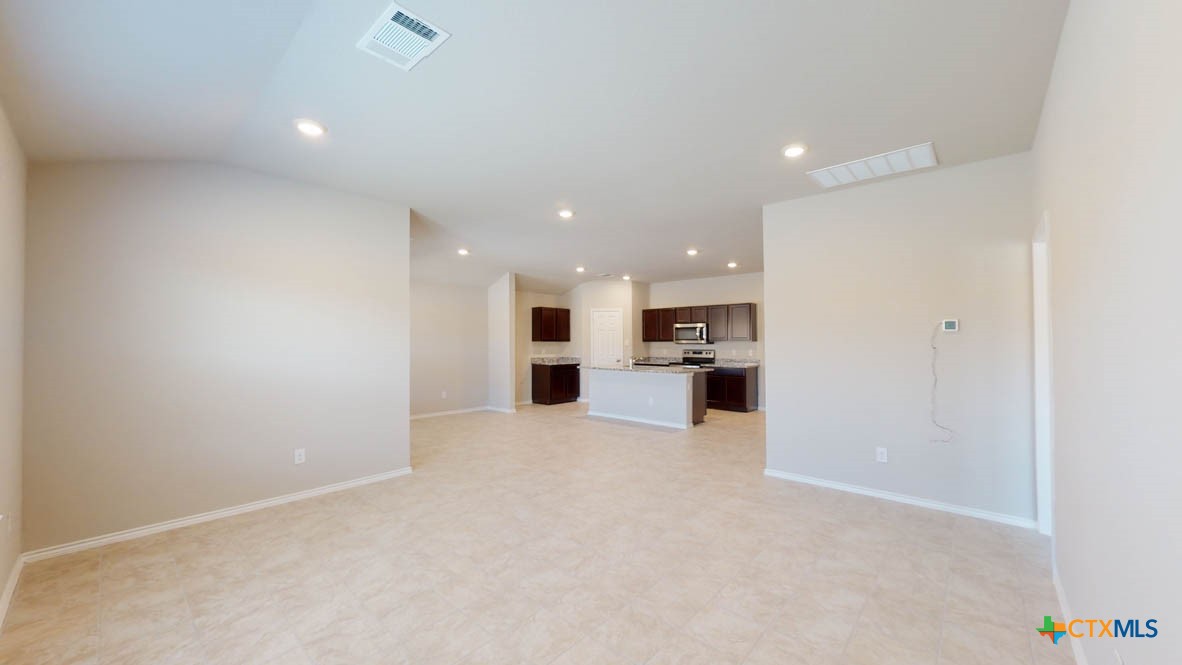 1419 Rolling Thunder Drive Property Photo 12