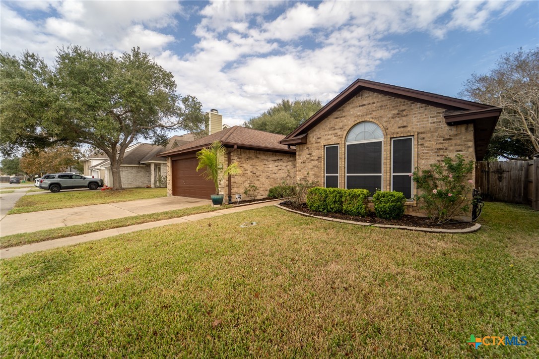 206 Ashland Creek Property Photo 1