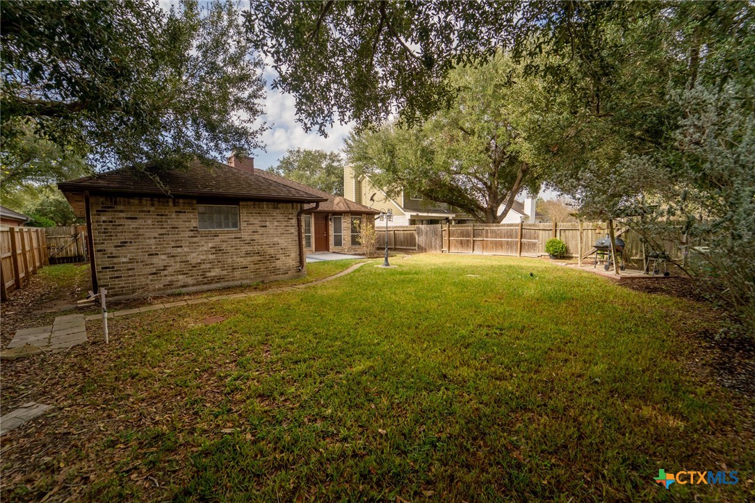 206 Ashland Creek Property Photo 7