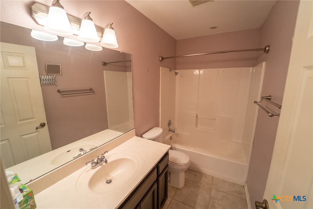 206 Ashland Creek Property Photo 27