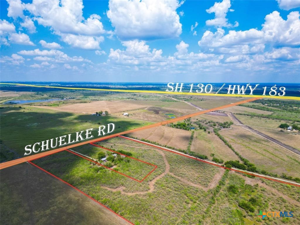 1215 Schuelke Road Property Photo 2