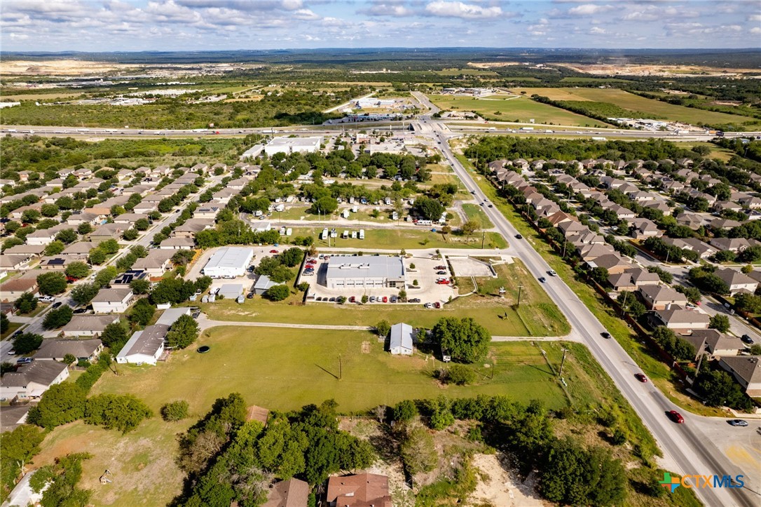 5654 Fm 1103 Property Photo 4