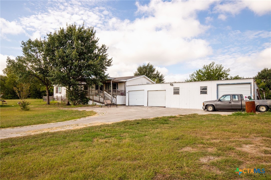 5654 Fm 1103 Property Photo 16