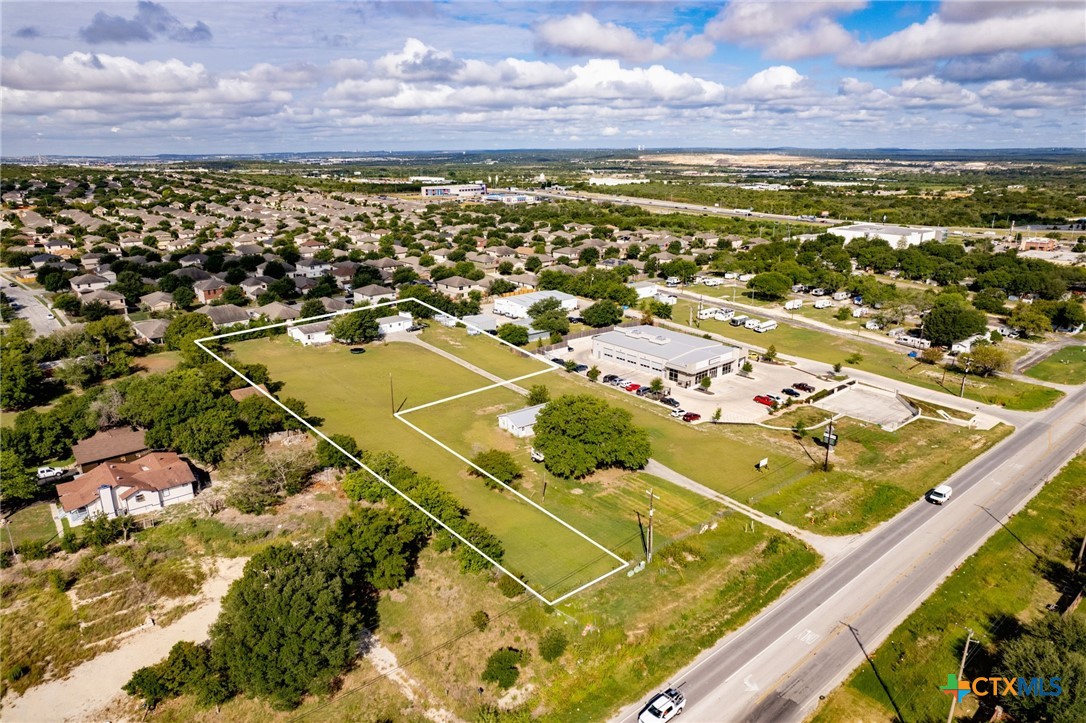 5654 Fm 1103 Property Photo 20