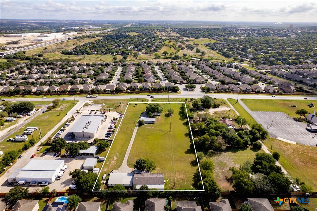 5654 & 5648 Fm 1103 Property Photo 24
