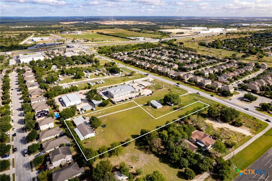 5654 & 5648 Fm 1103 Property Photo 26