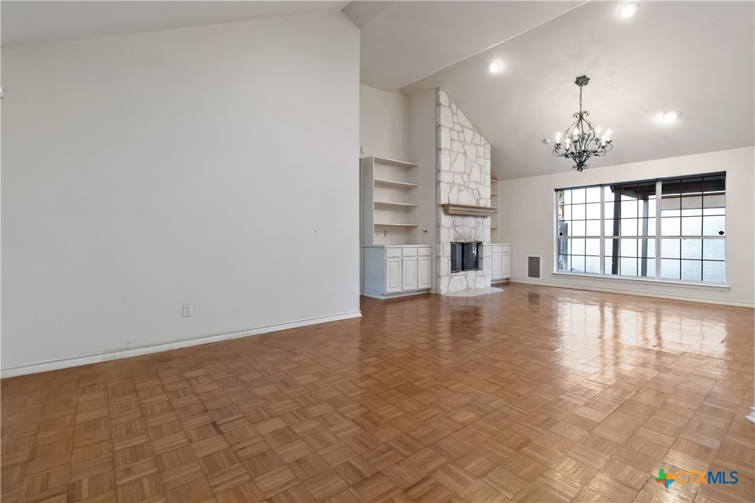 1610 Lancaster Street Property Photo 4