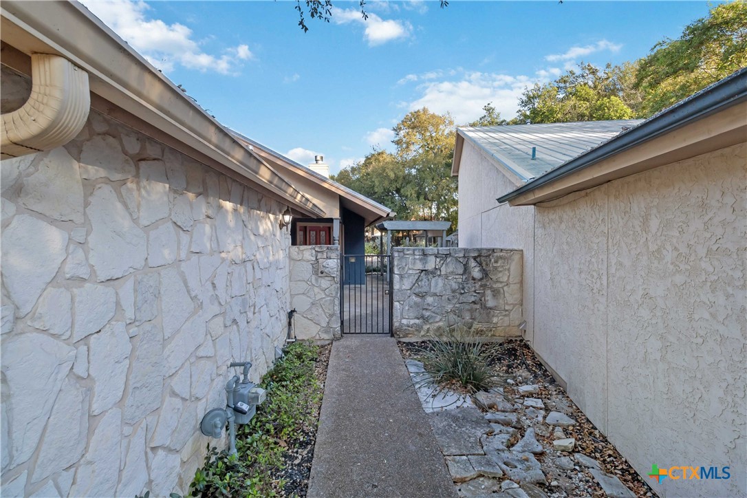 1610 Lancaster Street Property Photo 10