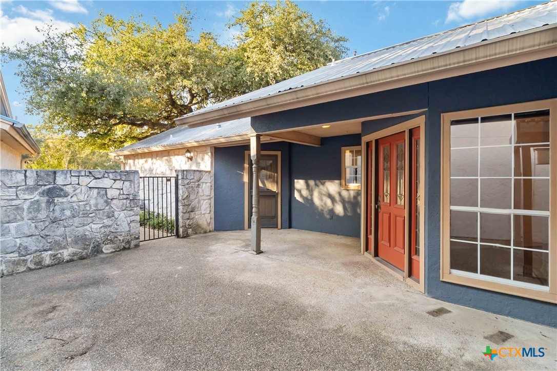 1610 Lancaster Street Property Photo 11